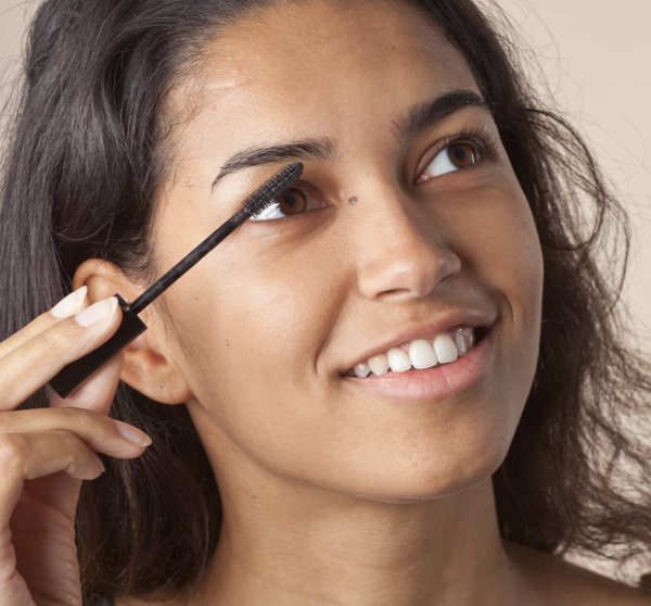 Hacim Veren Maskara - Siyah 7ml