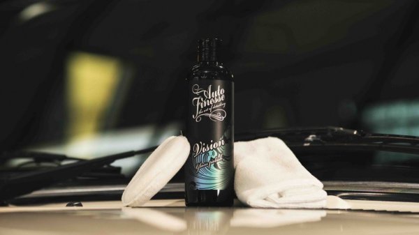 Auto Finesse Vision Glass Polish - Cam Pastası 500 ml