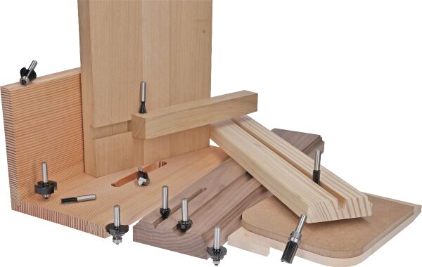 Bosch - Standard Seri Ahşap İçin Çift Oluklu, Sert Metal Düz Freze Ucu 8*22*56mm