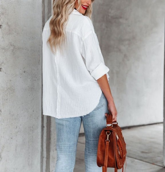 WHITE SHIRT