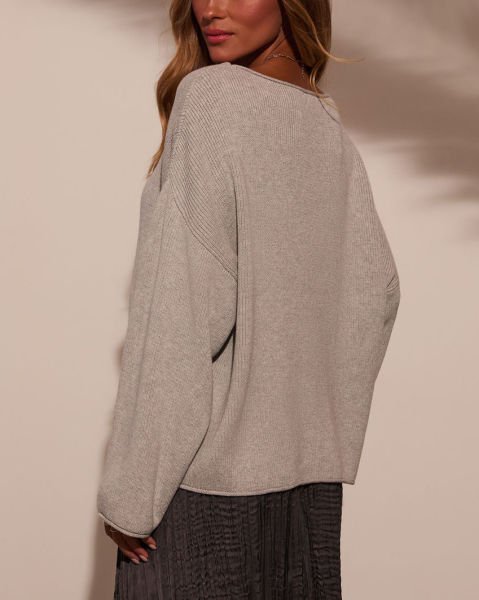 GREY SWEATSHIRT