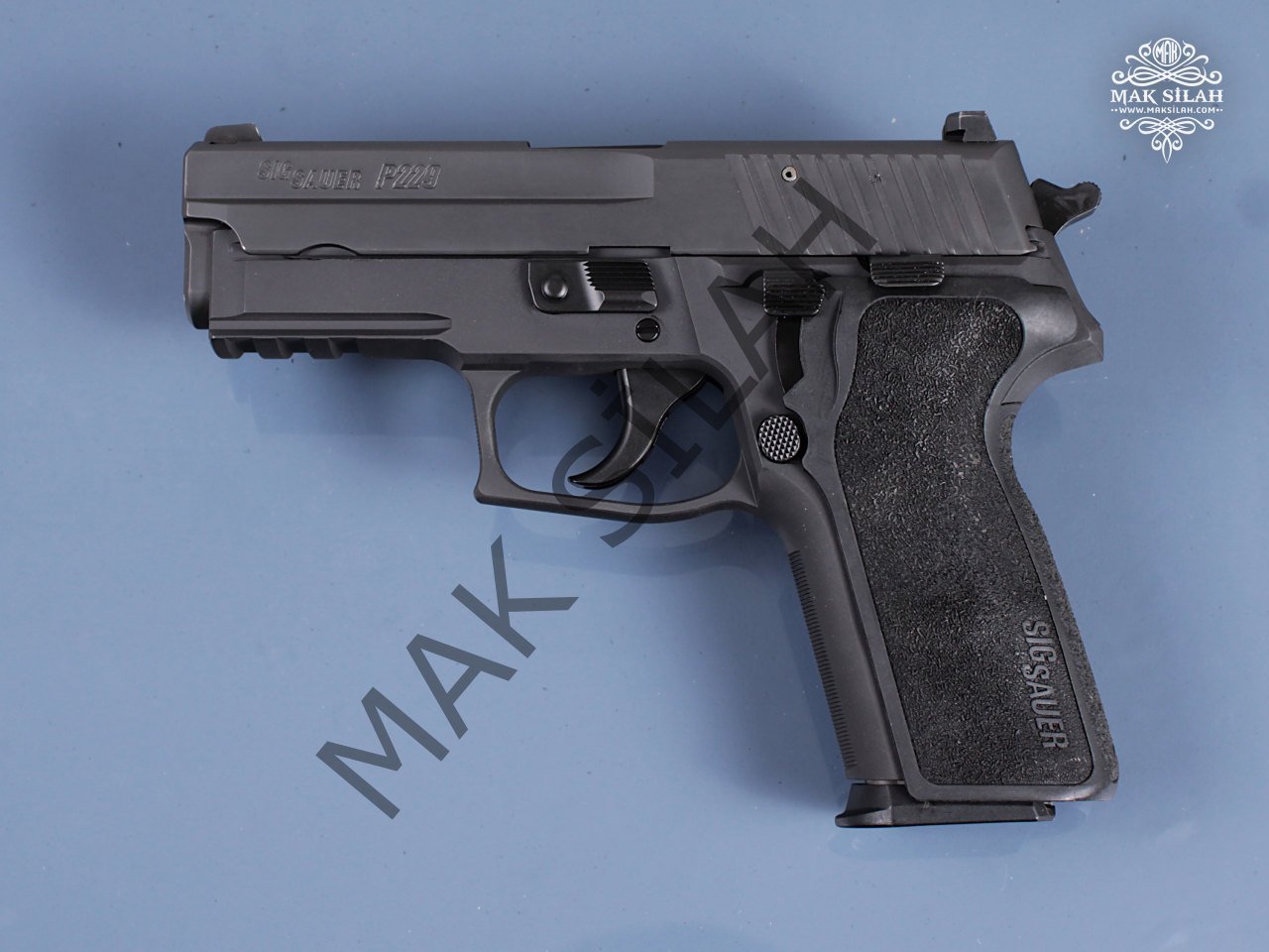 Sig Sauer P229 // Siyah Meneviş Kaplama