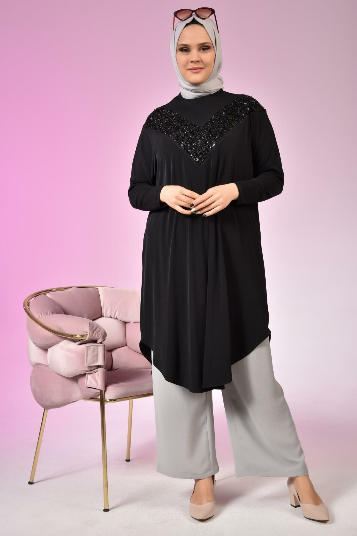 Kadin Buyuk Beden Giyim Tunik Yarasa Kol ve Oversize Kesim siyah - XL