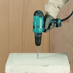 Makita HP0300 Darbeli Matkap Vidalama