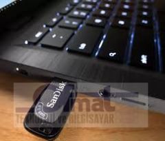 SANDISK ULTRA SHIFT SDCZ410-128G-G46 128GB USB 3.0 FLASH BELLEK