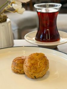 Kaşarlı Kare Kurabiye