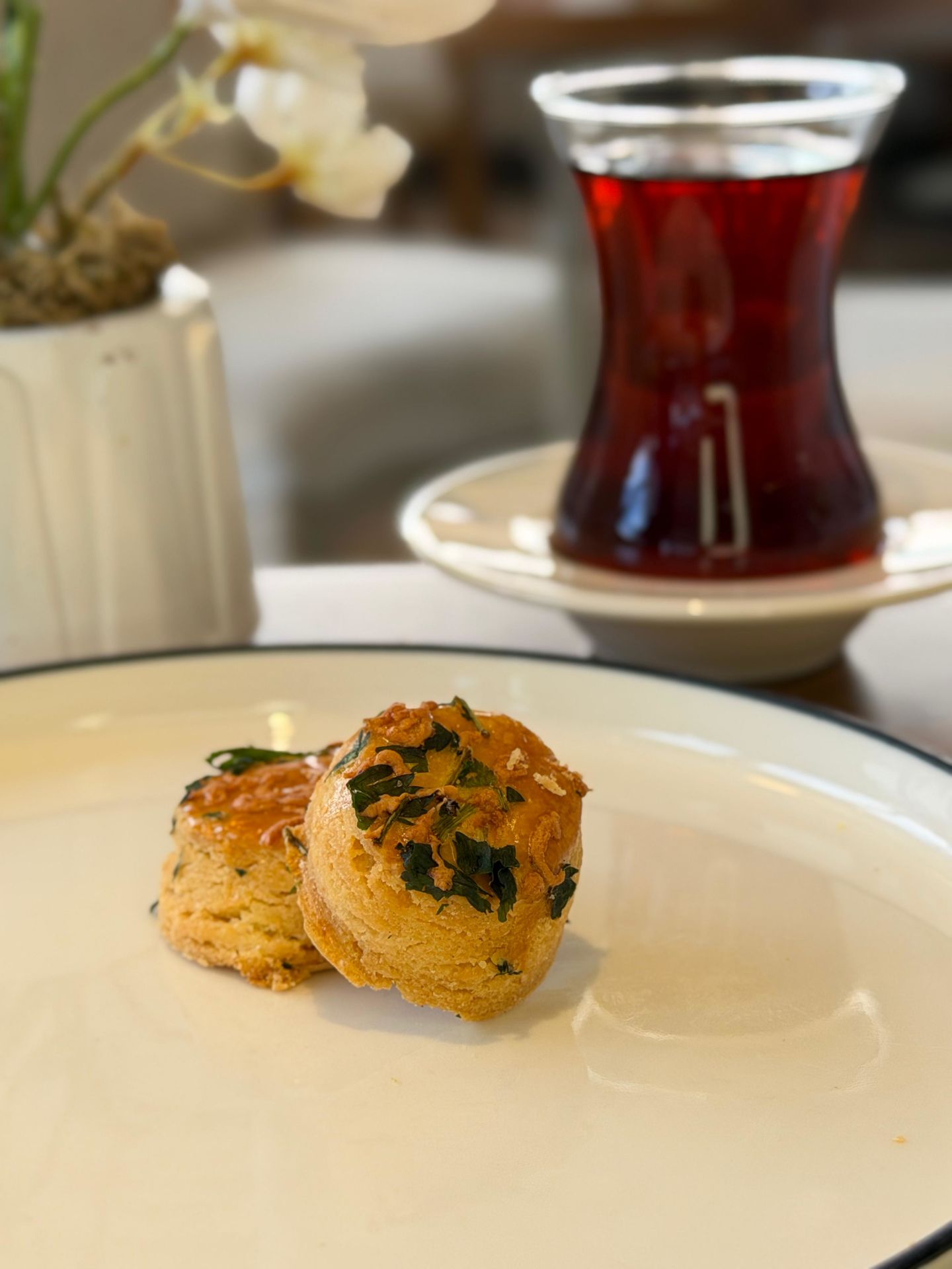 Kaşarlı Maydonozlu Kurabiye