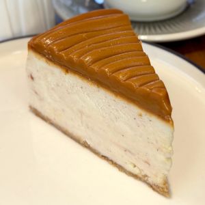 Lotus Cheesecake (Dilim)