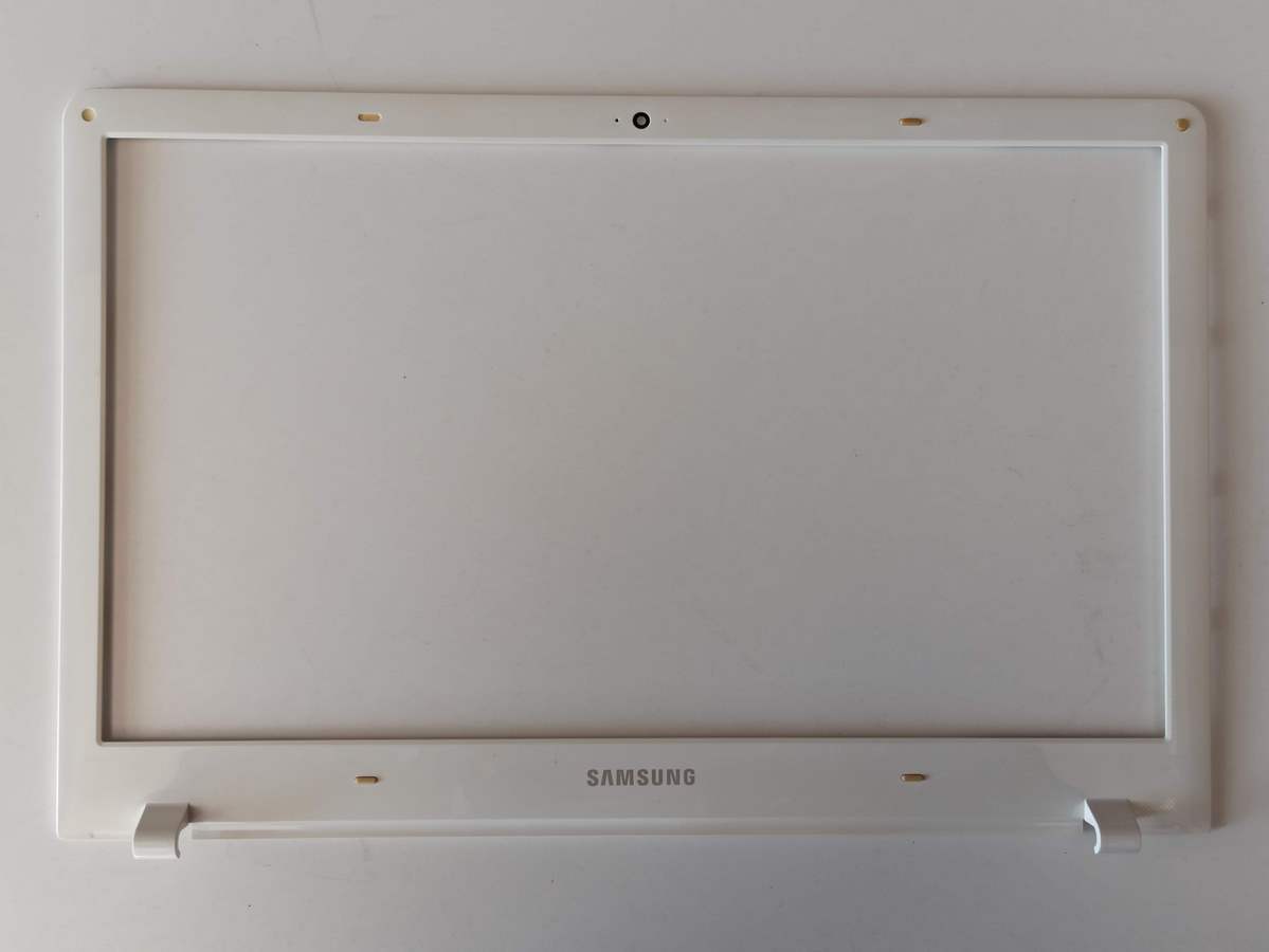 @ORIGINAL SAMSUNG NP370R5E BEZEL NP370 BEZEL BA75-04475A BA81-18341A