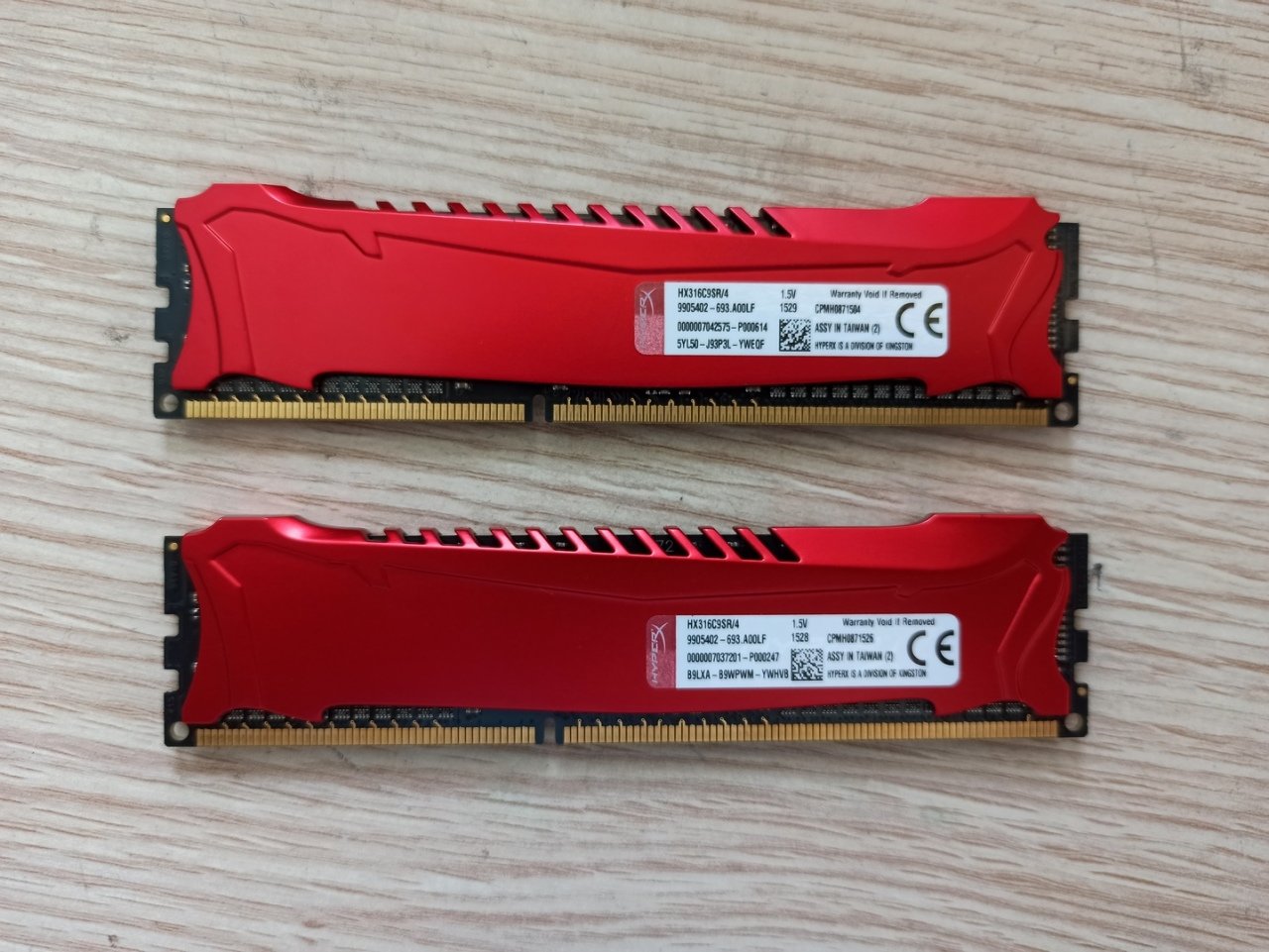 Kingston HyperX Savage 4 GB + 4 GB 1600MHz DDR3 HX316C9SR/4 Bellek XMP