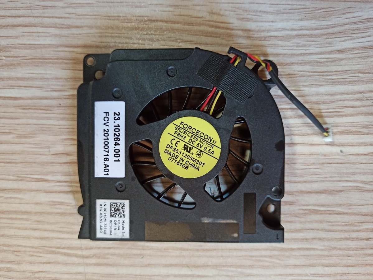 @ORIGINAL DELL 1545 FAN 23.10264.001 DFS531205M30T