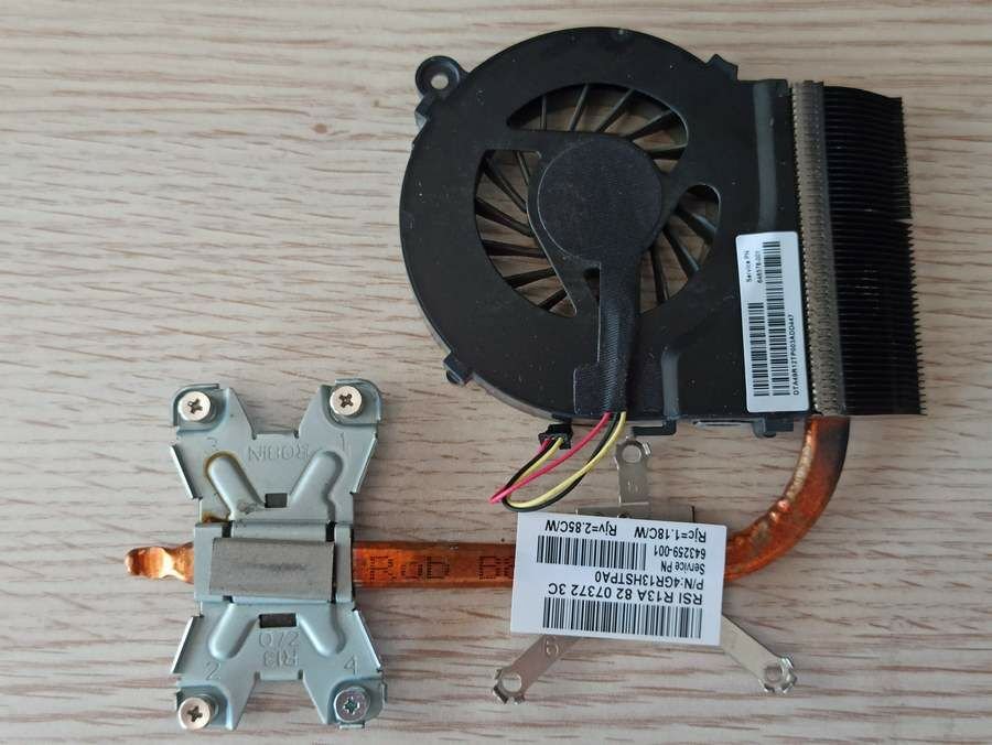 Ventola Cooling Fan Ventolina CPU per HP 646578-001 (3Pin Ventola Cooling Fan Ventolina CPU per HP 646578-001 (3Pin