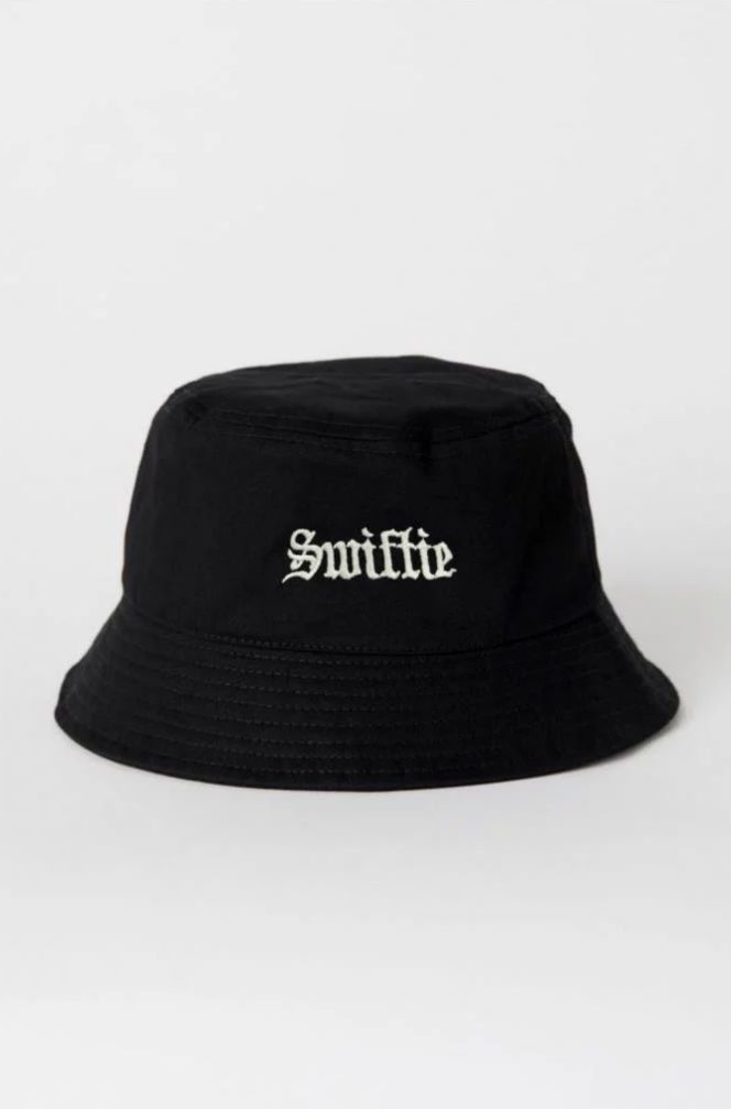 Siyah Swiftie Balıkçı Şapka Bucket Hat