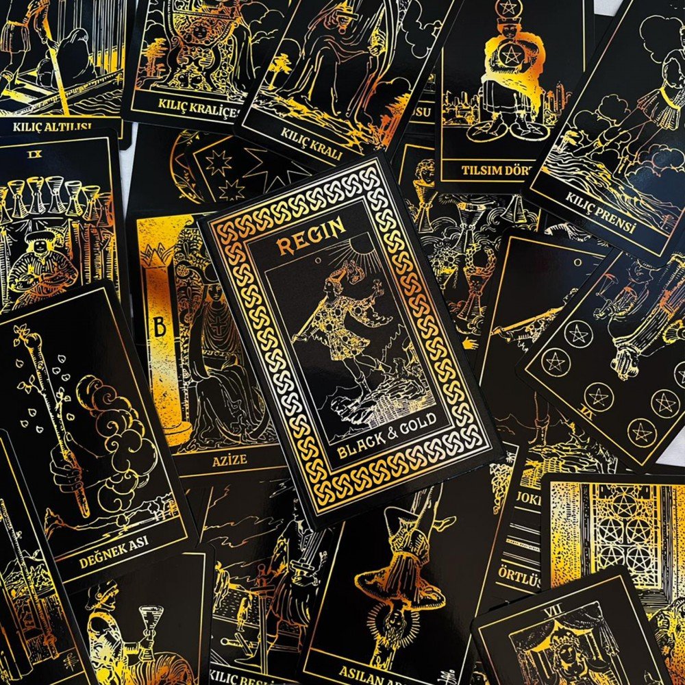 Black & Gold Tarot Destesi