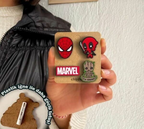 Marvel, Spiderman, Deadpool, Groot 4lü Baskılı Ahşap Mini Rozet Seti