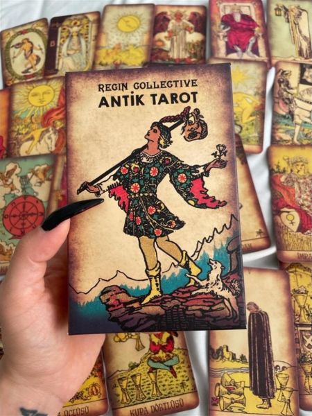 78 Antik Tarot Kartı ve Başlangıç Tarot Kitabı