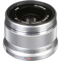 Olympus M.Zuiko Digital 25mm f/1.8 Lens Silver