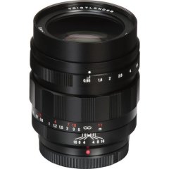 Voigtlander Nokton 42.5mm f / 0.95 Lens (MFT)