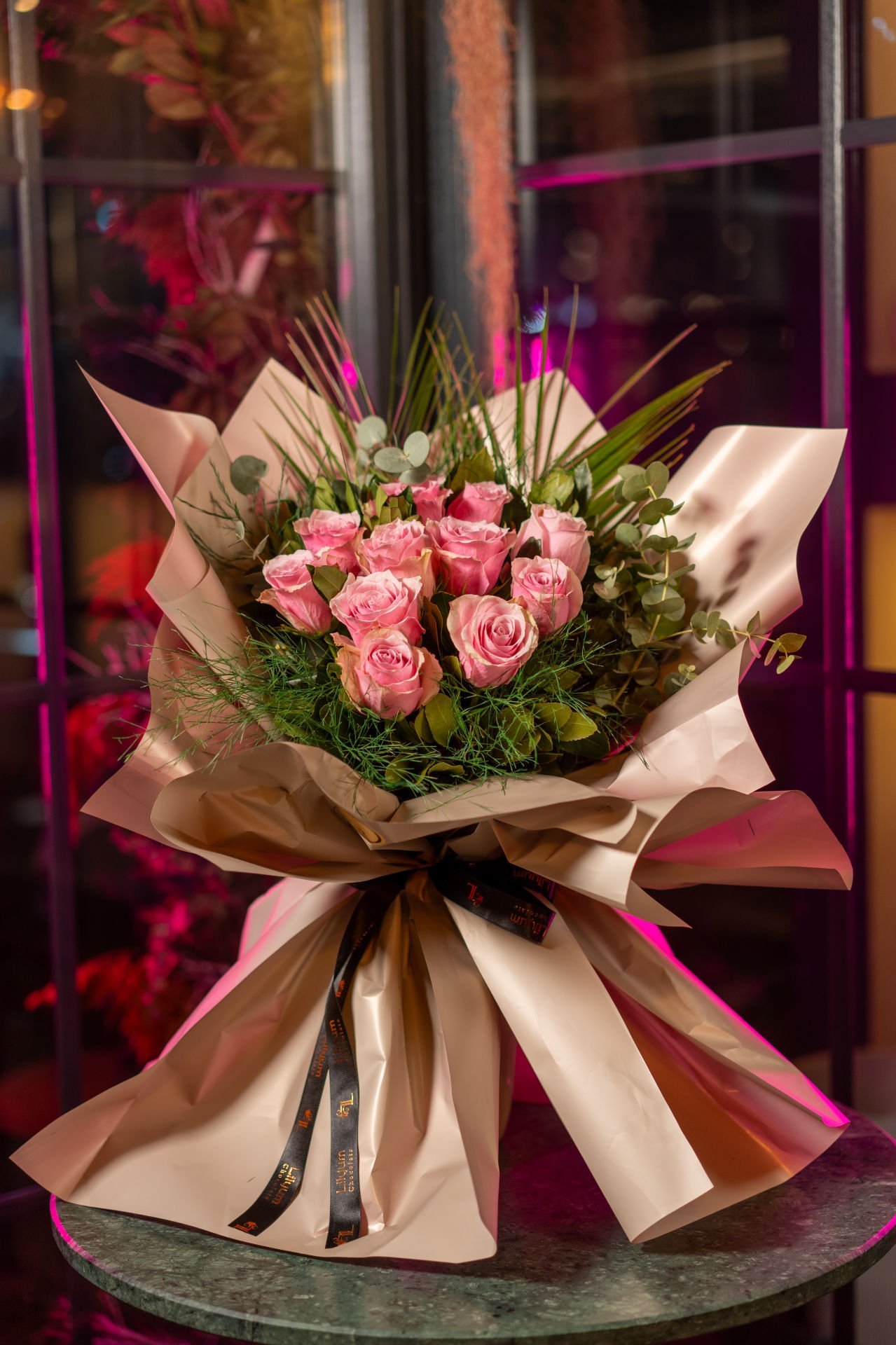 Pure Love 11'li Pembe Gül Buketi