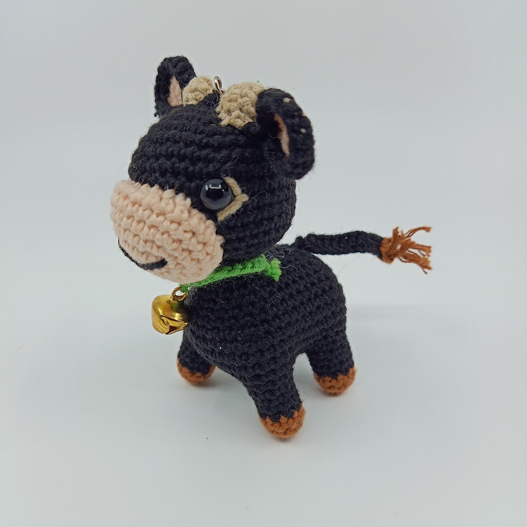 Amigurumi Organik Örgü Boğa Anahtarlık