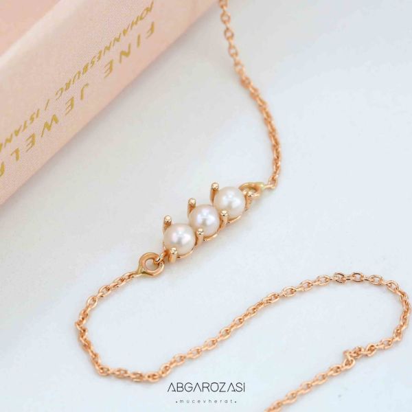Pearl gold bracelet design deals