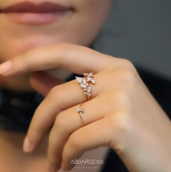 Leaf ring design deals