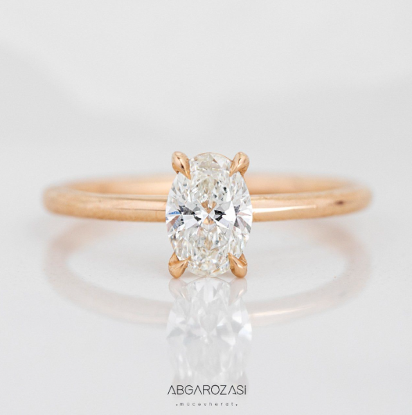 0.50 Carat D VVS2 Oval Cut GIA Certified Diamond Solitaire Ring