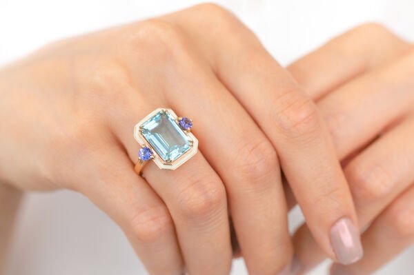 Sky Topaz ve Tanzanit Taşlı Altın Art Deco Tasarım Altın Yüzük, İstanbul Collection Rings