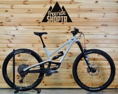 ﻿YT Capra Shred 29” - Enduro Bisiklet