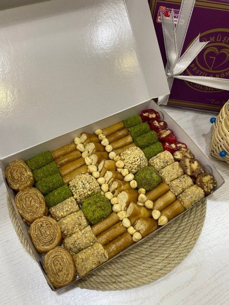 1Kg Ev Yapımı Lezzeti Şahane(1) görseli.