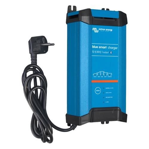 Victron Blue Smart Akü Şarj Cihazı 12 Volt 30 Amper Tek Çıkışlı Uzaktan İzlemeli