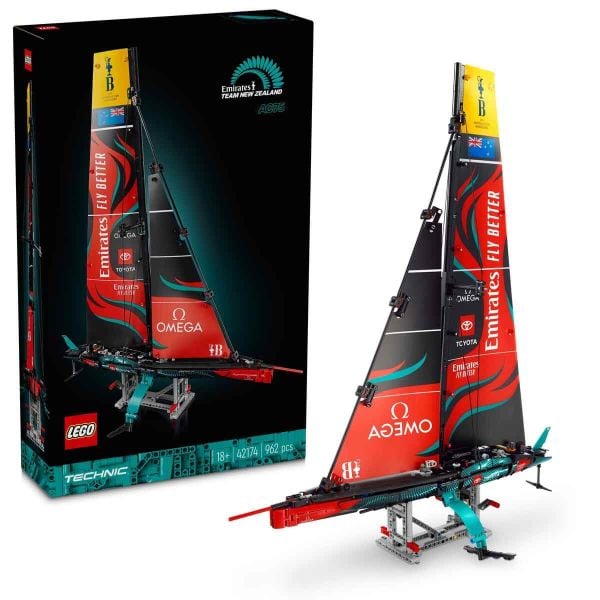 LEGO Technic Emirates Team New Zealand AC75 Yat LTC-42174