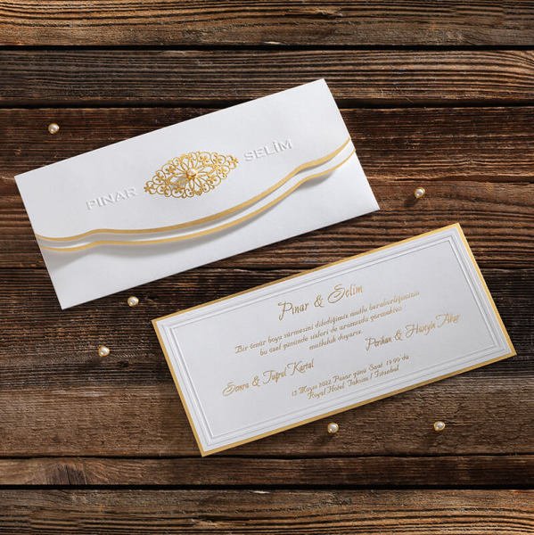 Düğün Davetiyesi Er-4041 | İnci Taş Dekorlu Krem Renk Altın Yaldız Varak Kenarlı Kapaklı Zarflı Modern Vip Lüks Davetiye
