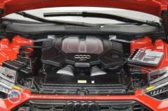 1:18 2021 Audi RS6 Avant