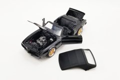 1:18 1968 Pontiac Firebird Convertible Restomod