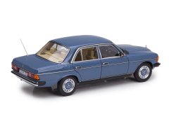 1:18 1980 Mercedes Benz 200 (W123)