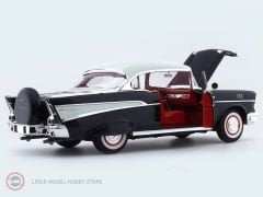 1:18 1957 Chevrolet Bel Air Hardtop Convertible