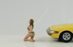 1:18 American Diorama Bikini Girls 38166