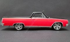 1:18 1965 Chevrolet El Camino Custom