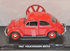 1:18 1967 Volkswagen Beetle kırmızı