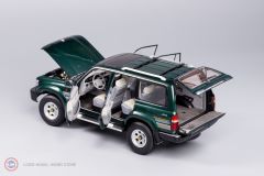 1:18 1990 Toyota Land Cruiser J8