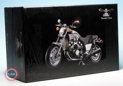 1:12 1993 YAMAHA VMAX Motosiklet – SILVER METALLIC