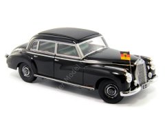 1:18 1955 Mercedes Benz 300B (W186) Limousine