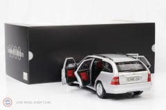 1:18 Norev 1997 Mercedes Benz C200 W202 T Models (S202)