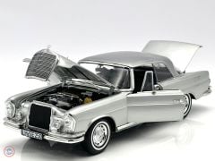 1:18 1969 Mercedes Benz 250 SE Coupe W111