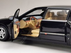 1:18  2000 Mercedes Benz S Class S600 V220 Pullman