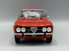 1:18 1974 Alfa Romeo Giulia Nuova Super