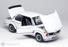 1:18 1974 BMW 2002 Turbo