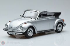 1:18 1973 Volkswagen Beetle 1303 Cabriolet