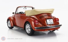 1:18 1976 Volkswagen Beetle 1303 Cabriolet